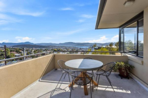 'Penthouse-Style Pad' Breathtaking Panoramic Views